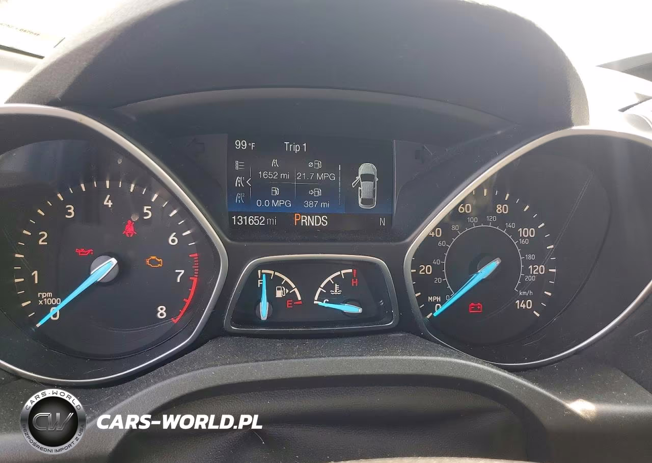 2017 Ford Escape Se VIN:1FMCU9GD2HUF00398 - 9
