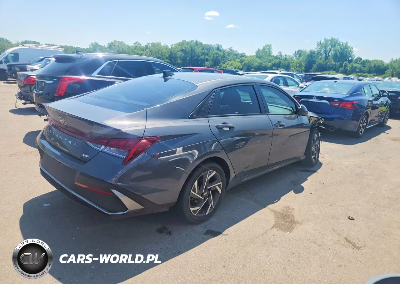 2025 Hyundai Elantra Hybrid Sel Sport VIN:KMHLM4DJ7SU156443 - 3
