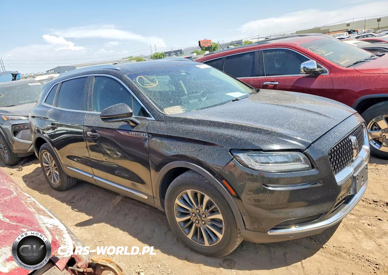 2022 Lincoln Nautilus Reserve VIN:2LMPJ6K93NBL00731 - 4