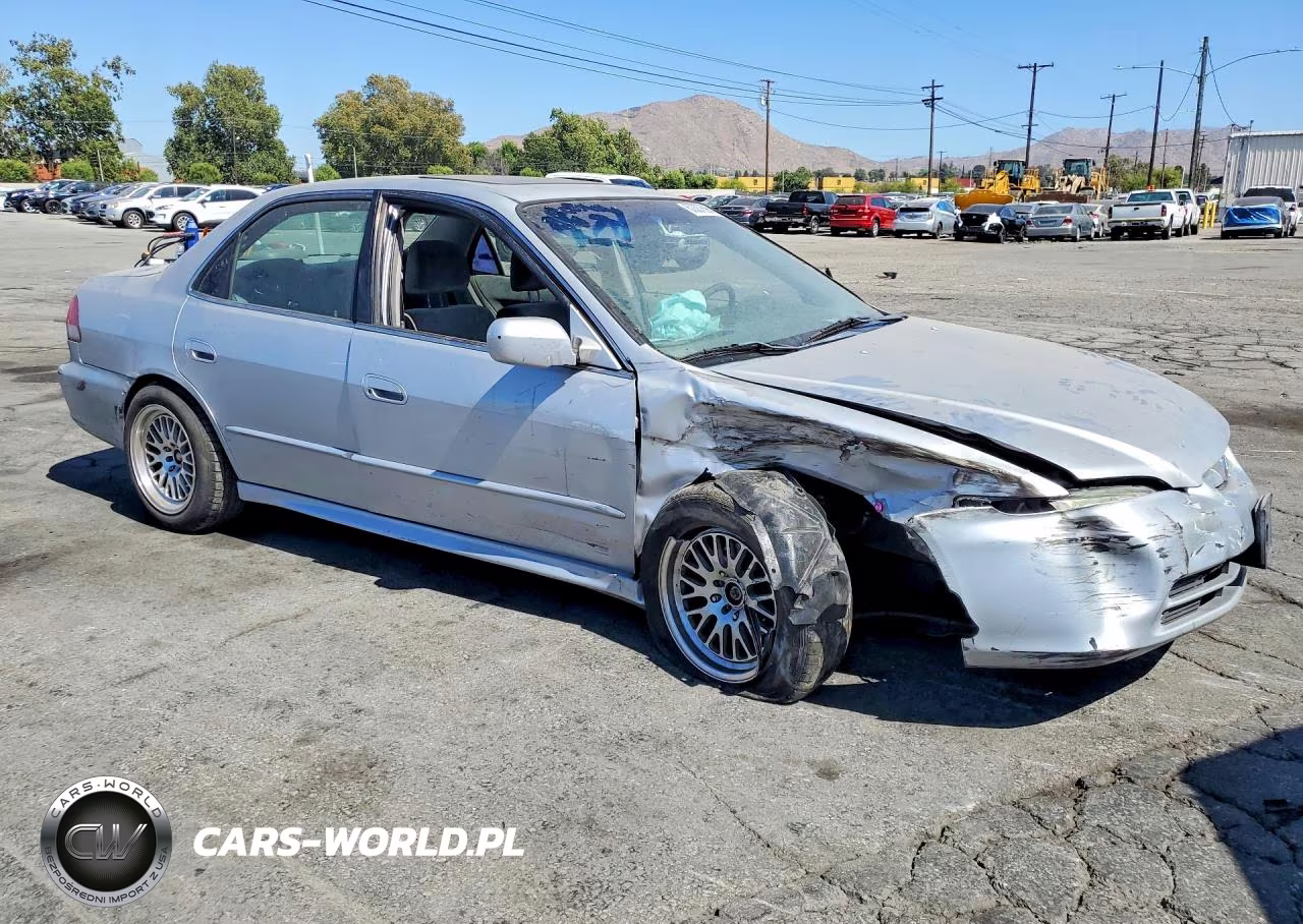 2001 Honda Accord 2.3 Ex VIN:1HGCG65811A081274 - 4
