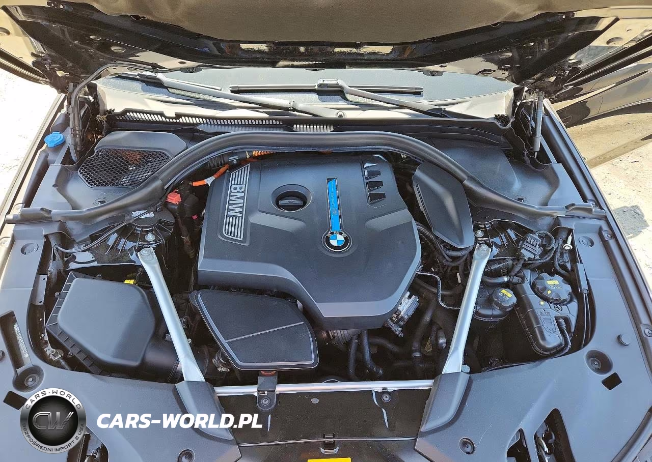 2018 BMW 530E VIN:WBAJA9C58JB252031 - 11