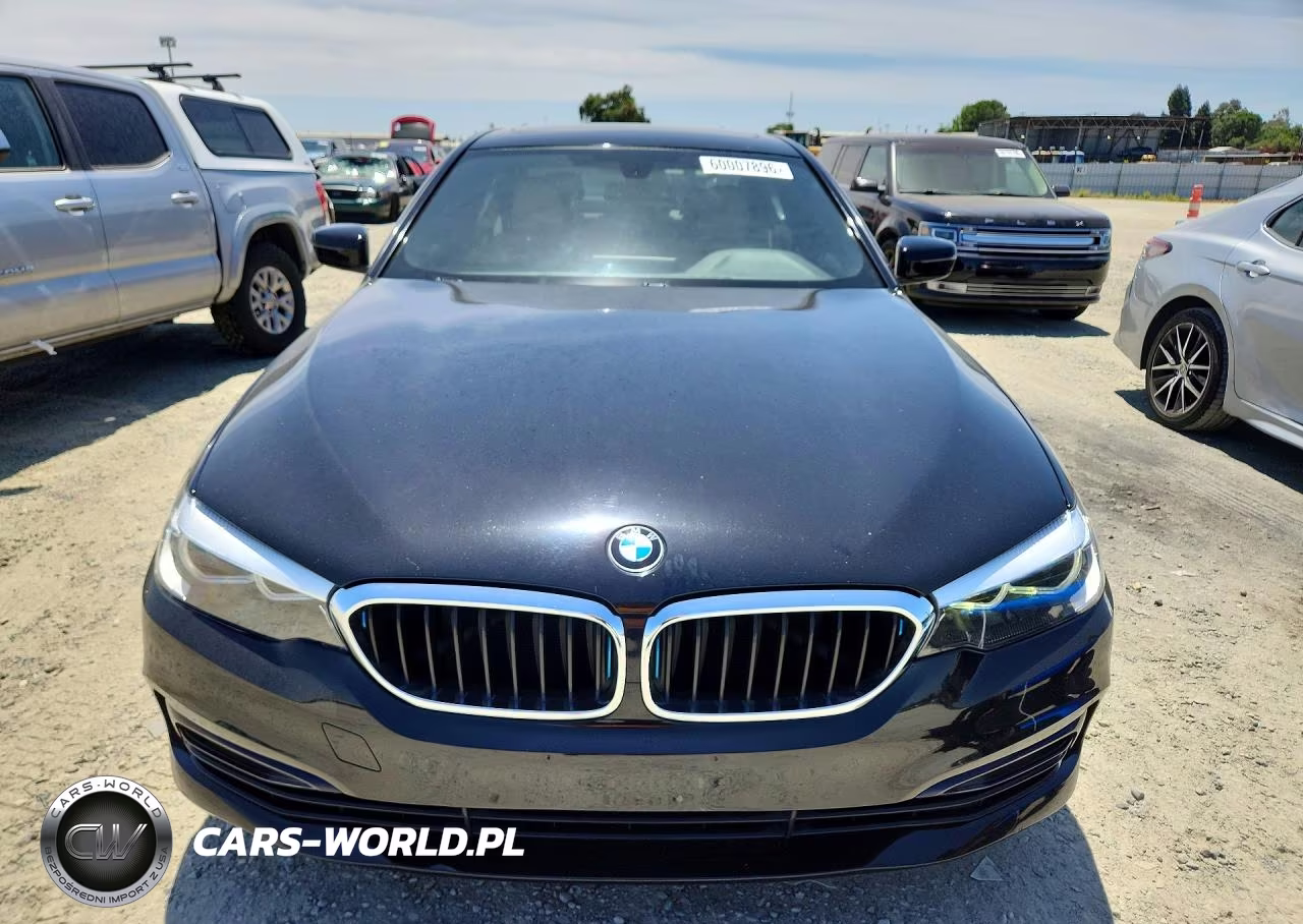 2018 BMW 530E VIN:WBAJA9C58JB252031 - 5