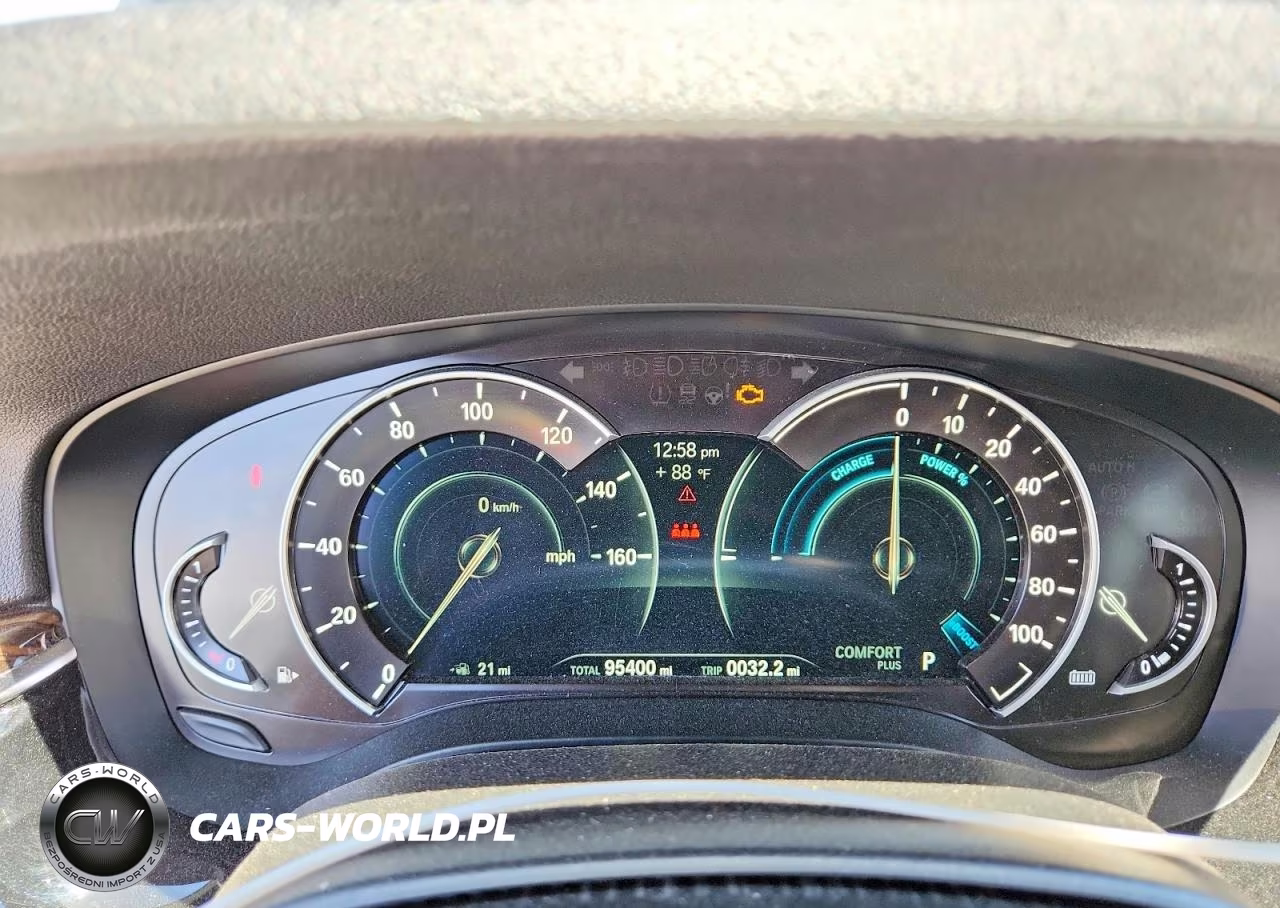 2018 BMW 530E VIN:WBAJA9C58JB252031 - 9