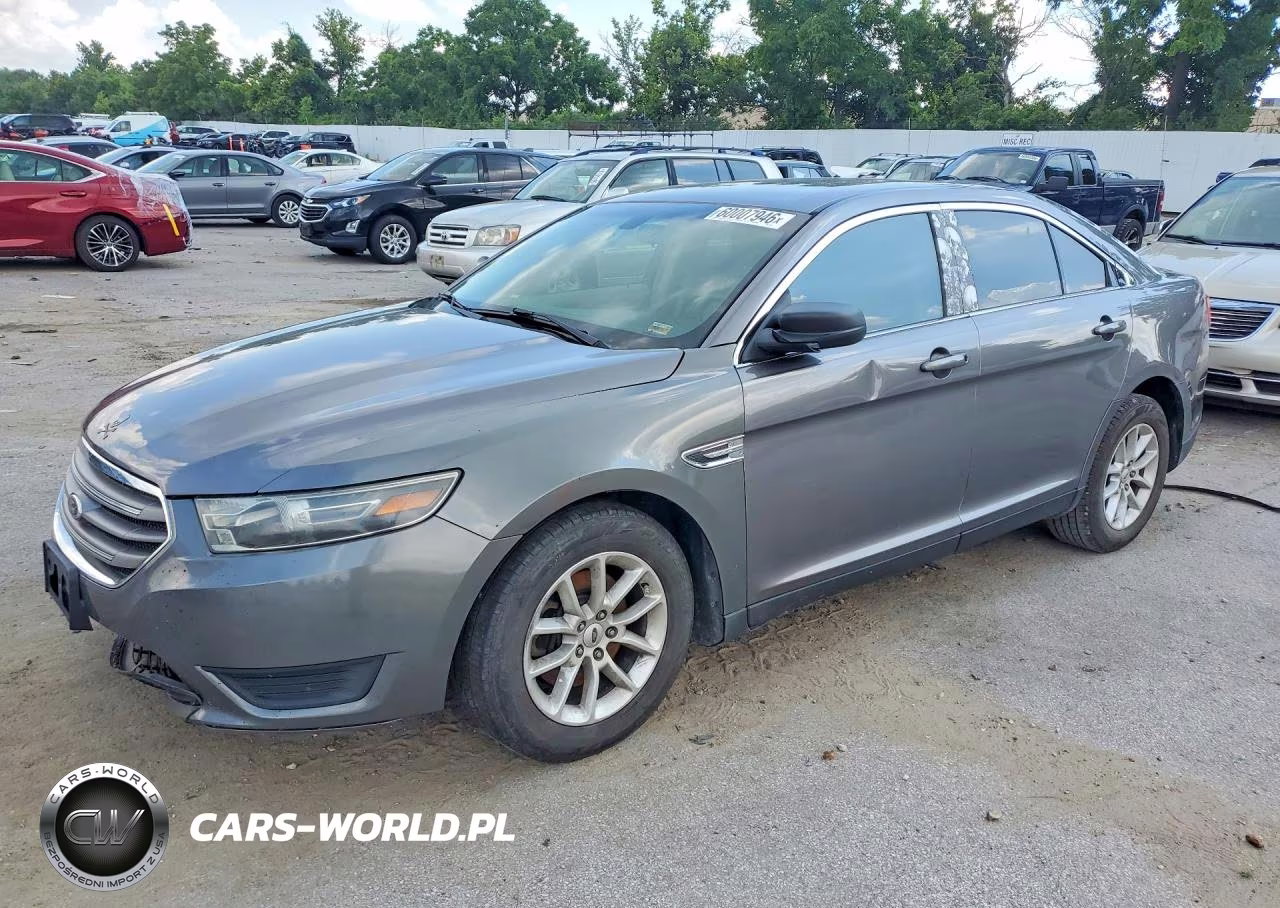 2014 Ford Taurus Se