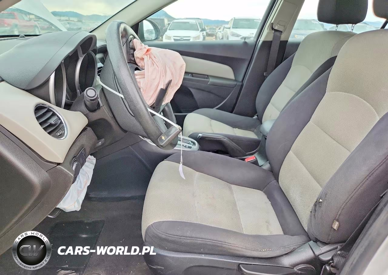 2015 Chevrolet Cruze Ls VIN:1G1PA5SH5F7123474 - 7