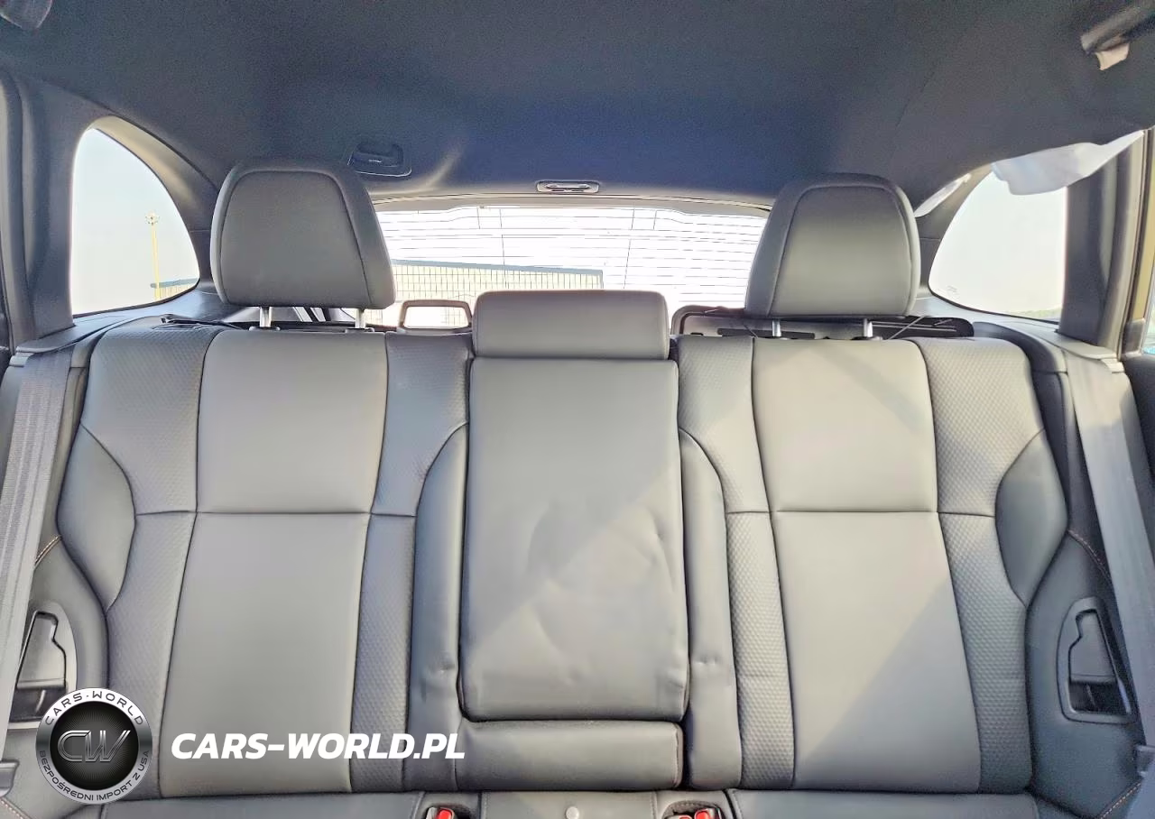 2025 Subaru Outback Wilderness VIN:4S4BTGUD4S3273557 - 10