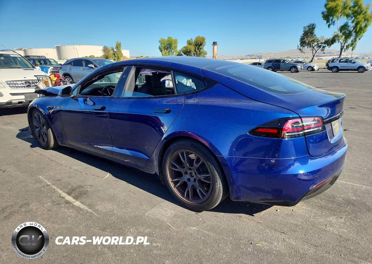 2023 Tesla Model S VIN:5YJSA1E57PF529330 - 2
