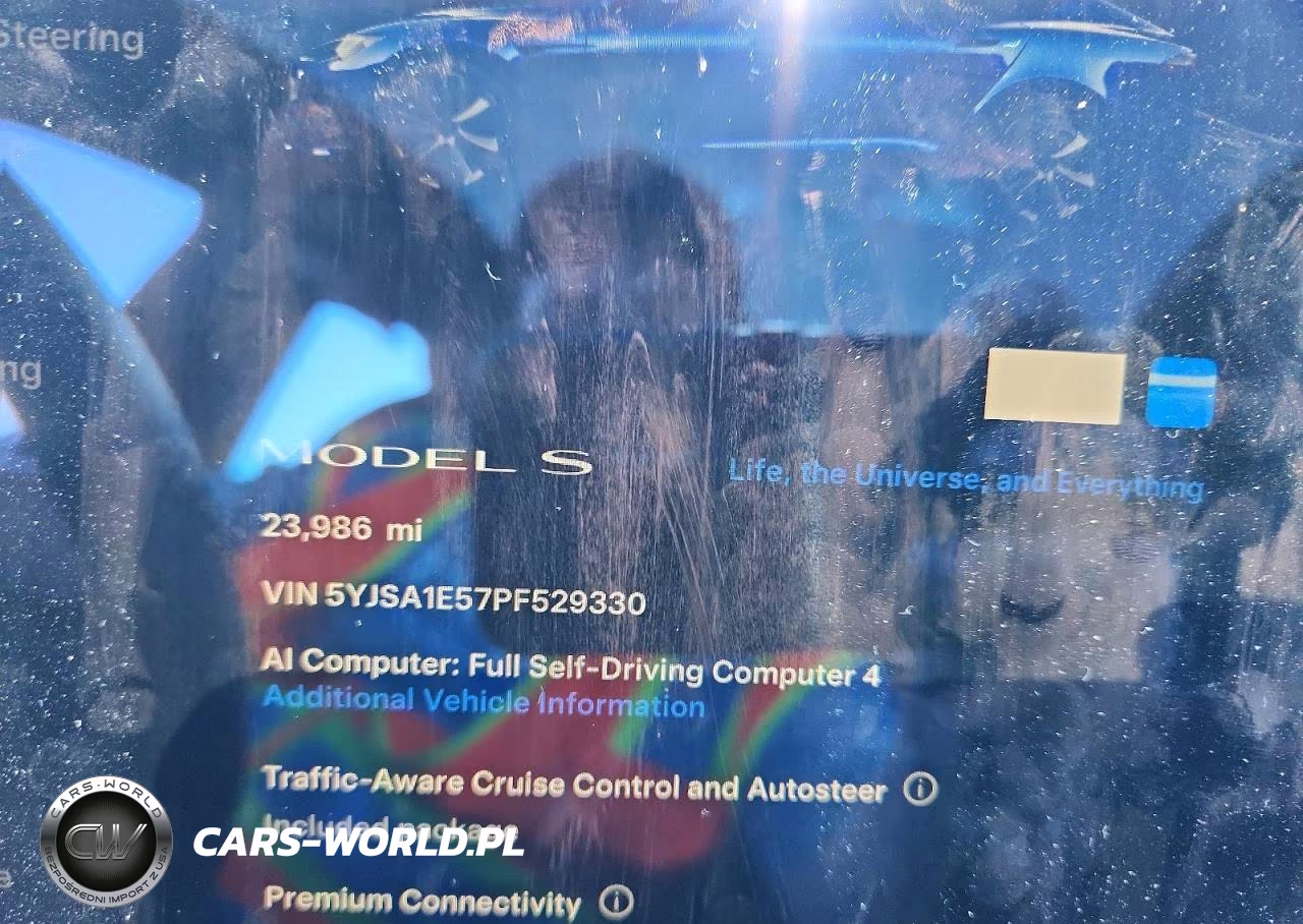 2023 Tesla Model S VIN:5YJSA1E57PF529330 - 9
