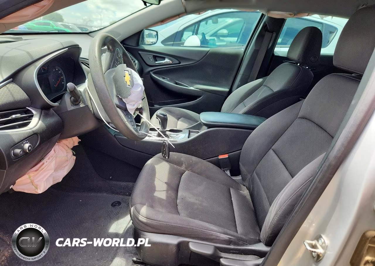 2019 Chevrolet Malibu Ls VIN:1G1ZB5STXKF145576 - 7