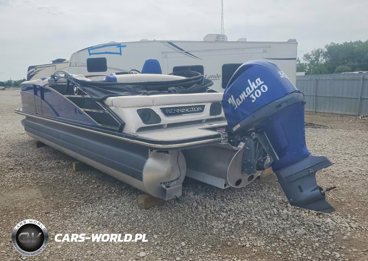 2020 Bennington Marine Boat VIN:ETWJ2562B020 - 3