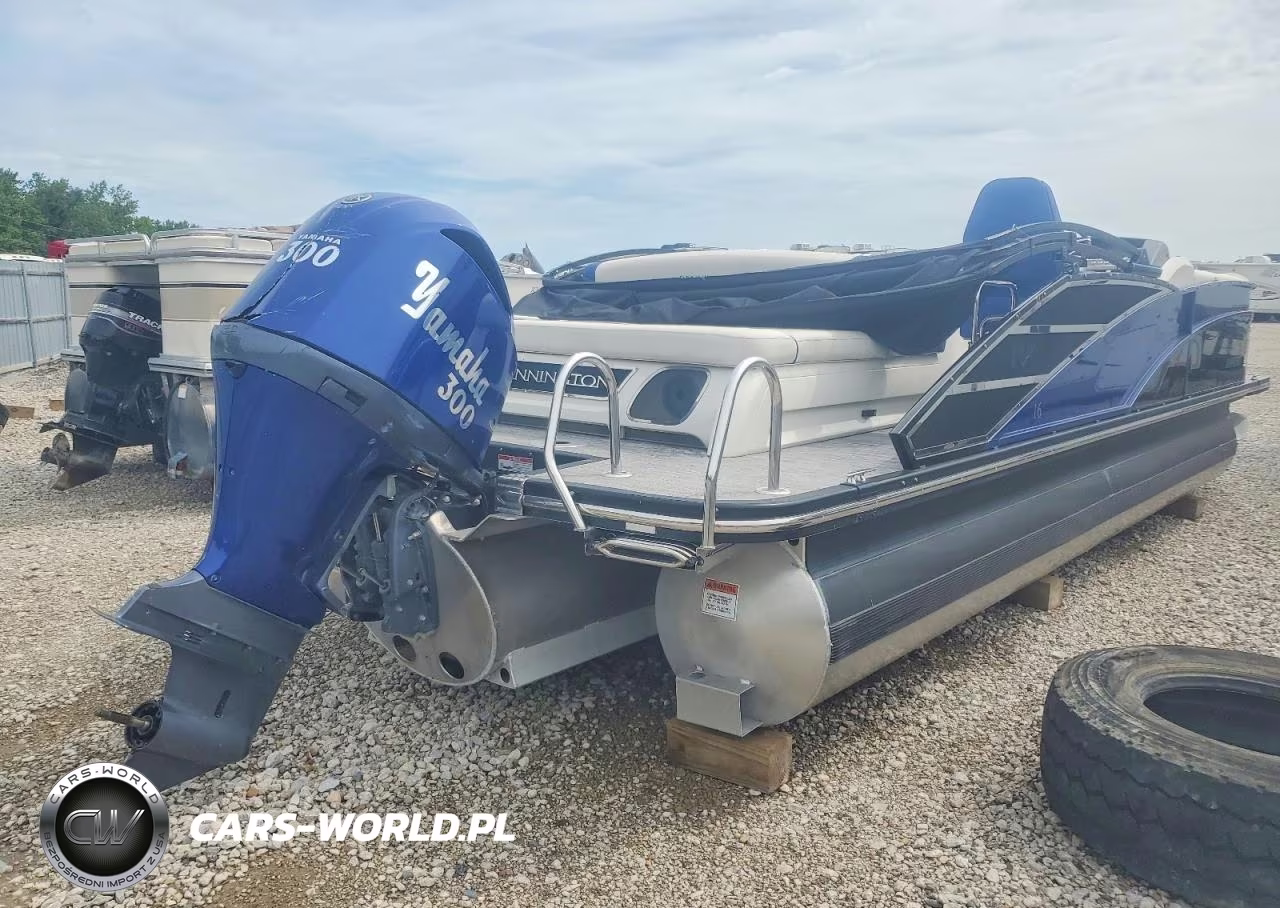2020 Bennington Marine Boat VIN:ETWJ2562B020 - 4