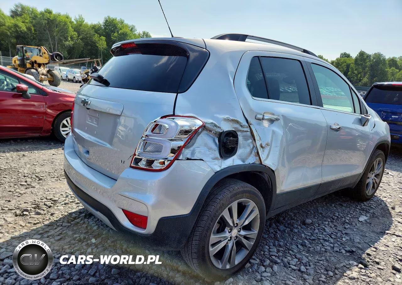 2020 Chevrolet Trax 1Lt VIN:KL7CJPSB7LB042351 - 3