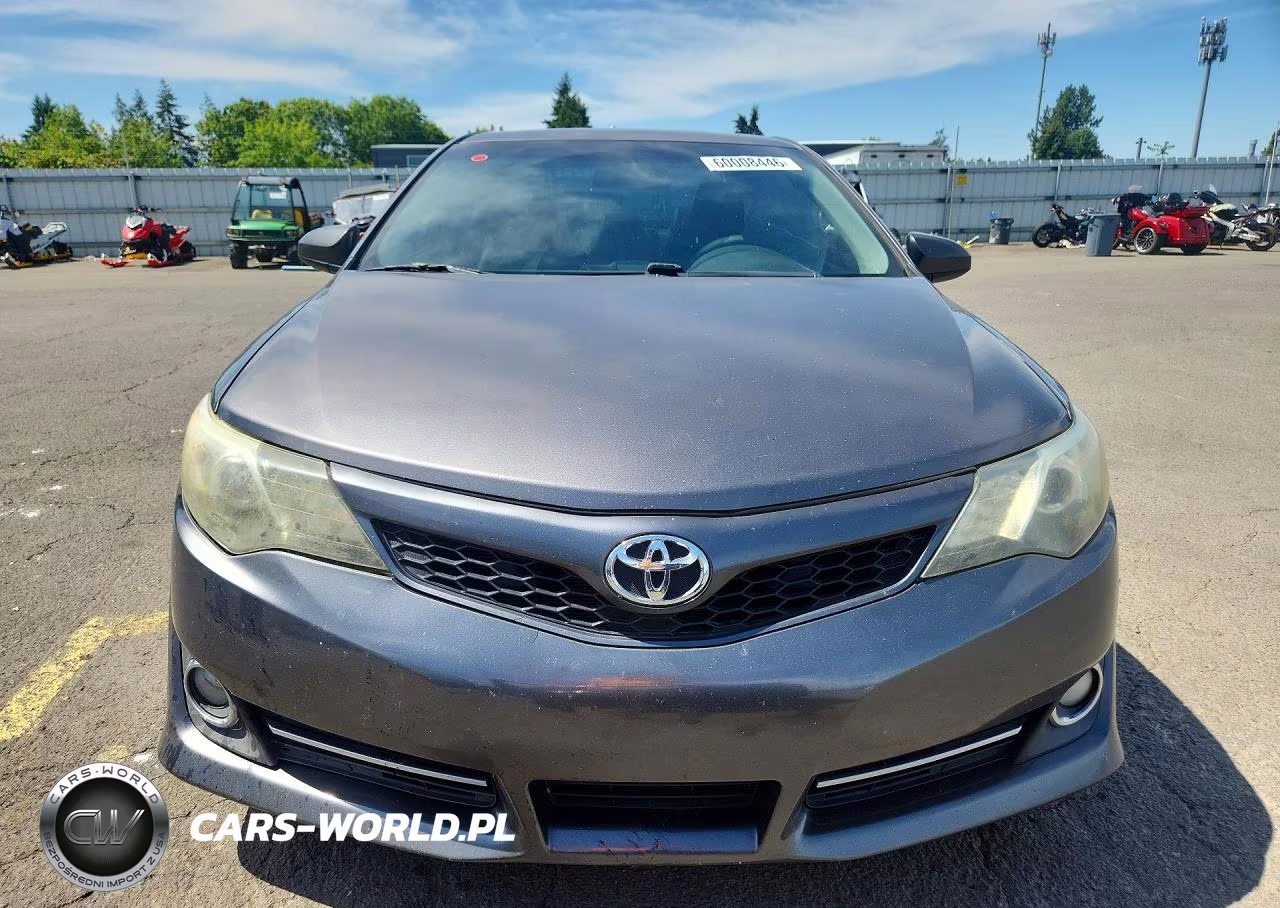 2014 Toyota Camry Se VIN:4T1BF1FK2EU357147 - 5