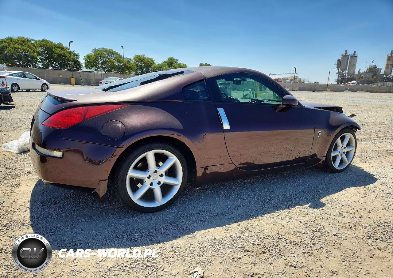 2003 Nissan 350Z Coupe VIN:JN1AZ34D23T112250 - 3