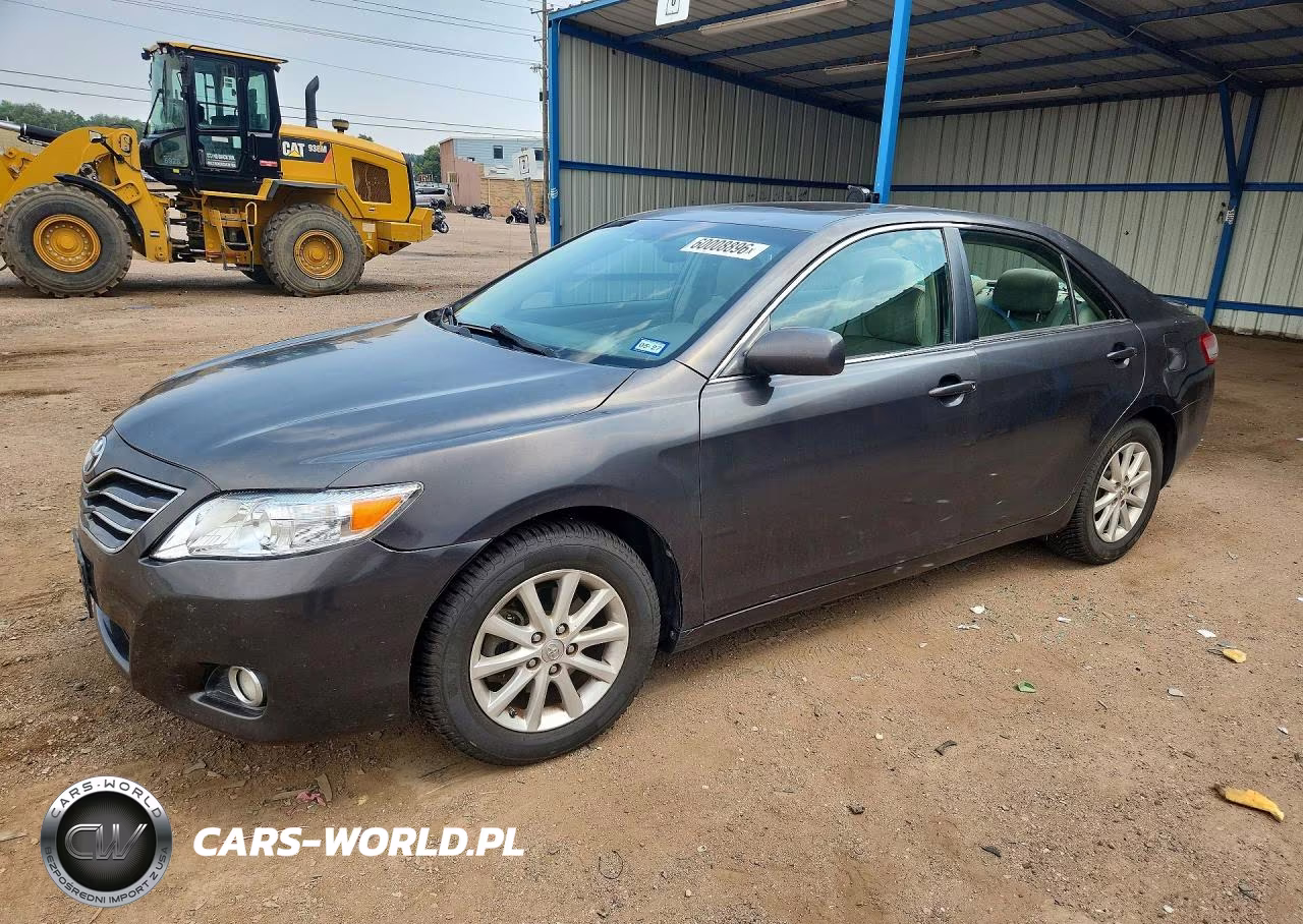 2011 Toyota Camry Xle V6