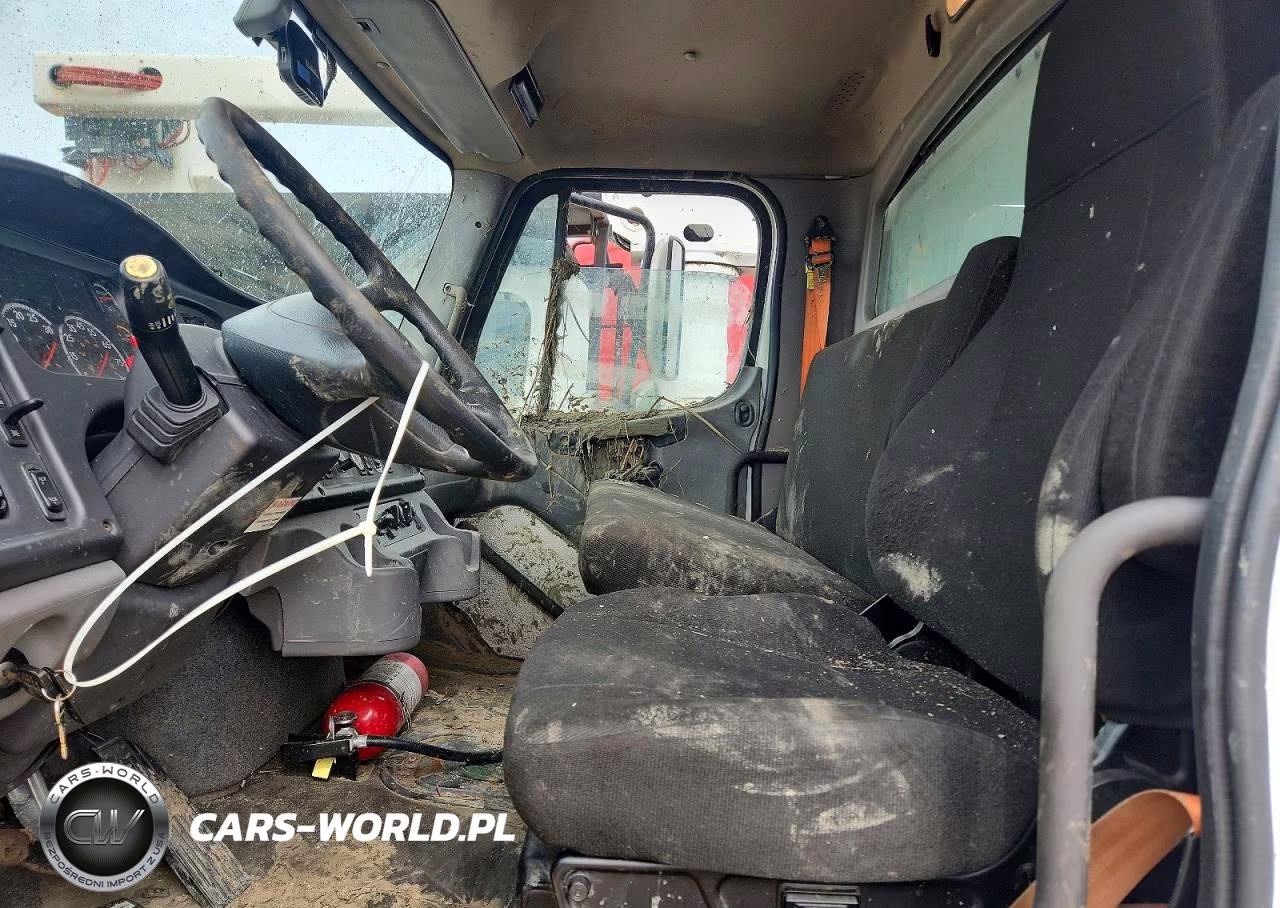 2022 Freightliner Business Class M2 Curtain Side Truck VIN:3ALHCYFE5NDMV0404 - 7