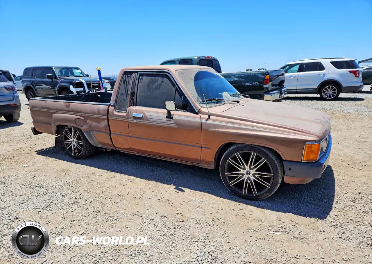 1986 Toyota Pickup Xtracab Rn56 Sr5 VIN:JT4RN56S3G7004690 - 4