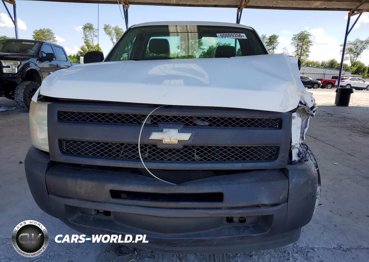 2011 Chevrolet Silverado C1500 VIN:1GCNCPEA8BZ192421 - 5