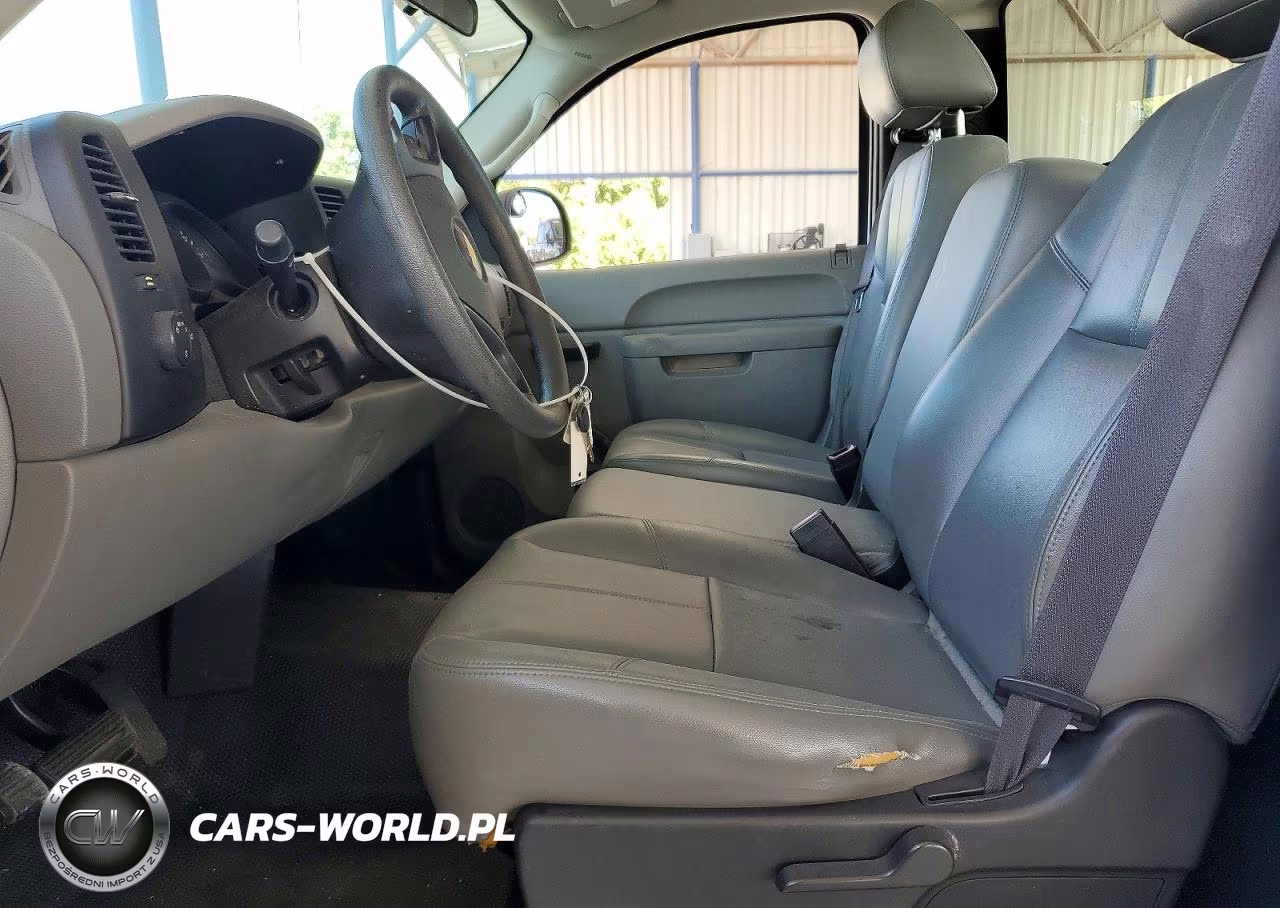 2011 Chevrolet Silverado C1500 VIN:1GCNCPEA8BZ192421 - 7