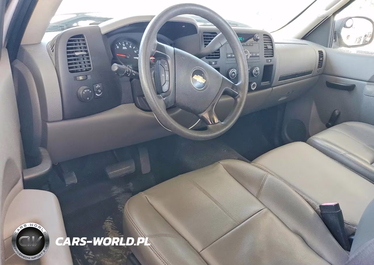 2011 Chevrolet Silverado C1500 VIN:1GCNCPEA8BZ192421 - 8