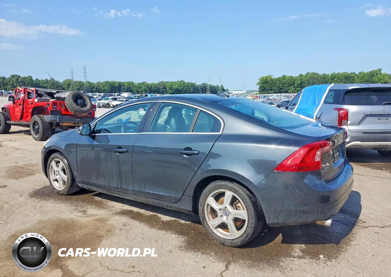 2013 Volvo S60 T5 VIN:YV1612FS5D1212771 - 3