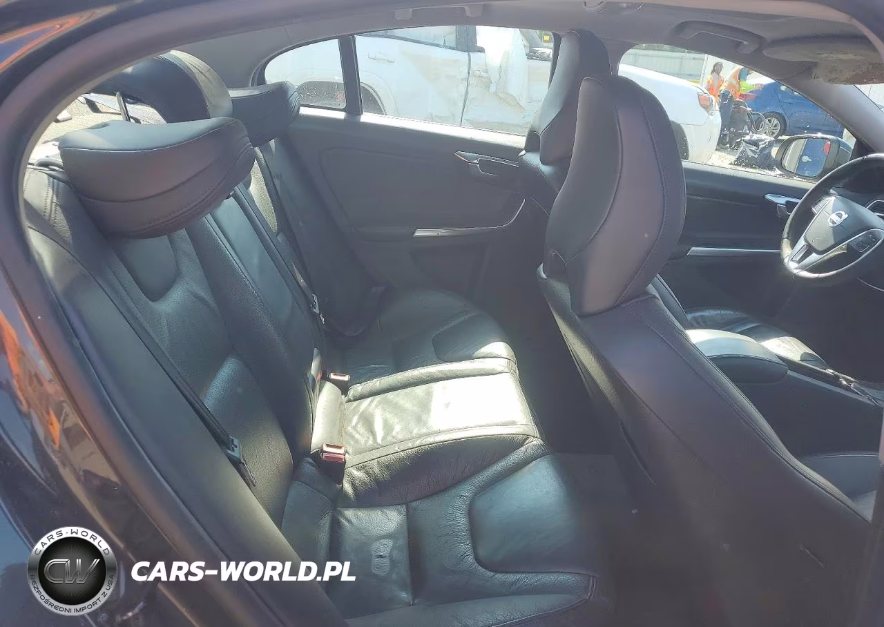 2013 Volvo S60 T5 VIN:YV1612FS5D1212771 - 6