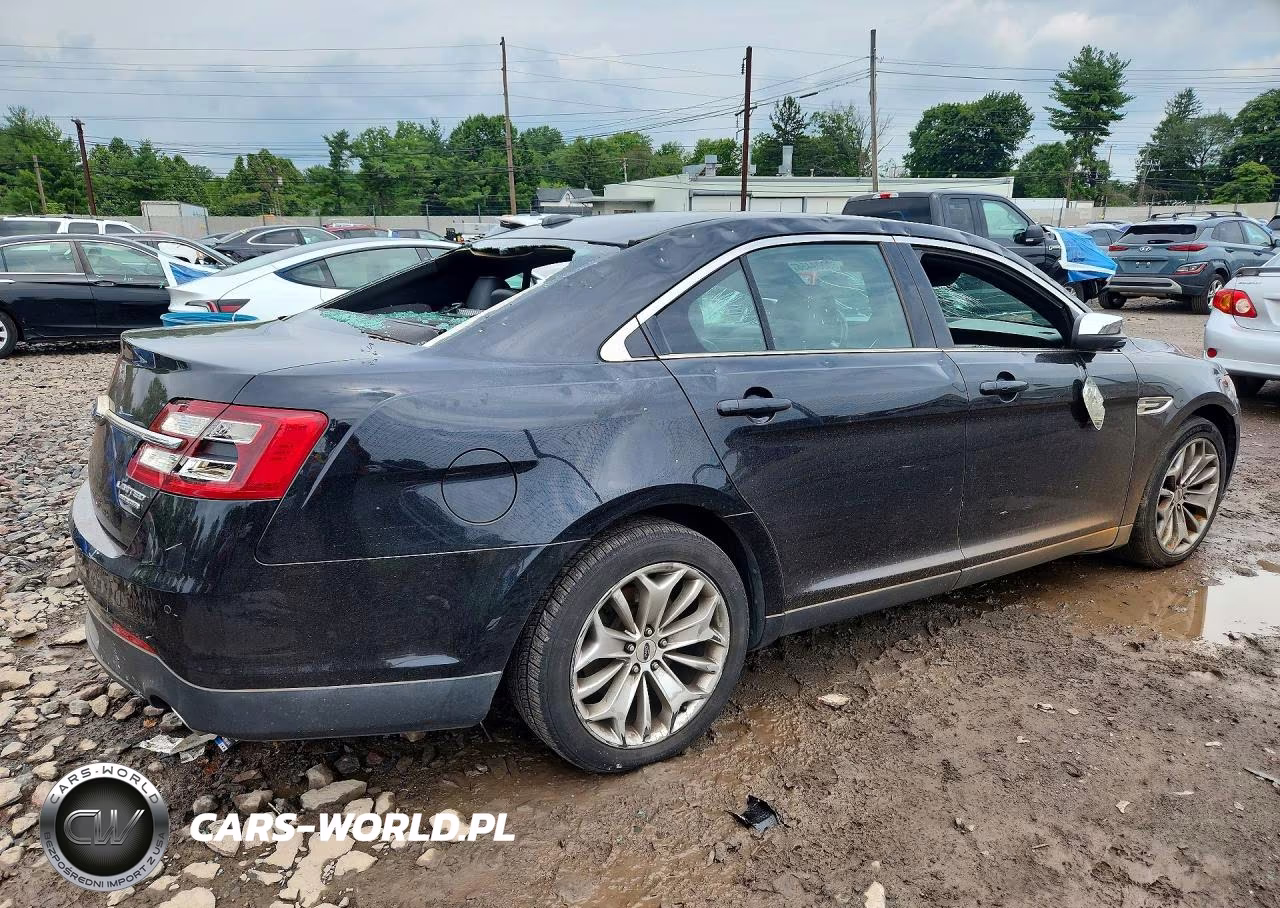 2017 Ford Taurus Limited VIN:1FAHP2F81HG113312 - 3