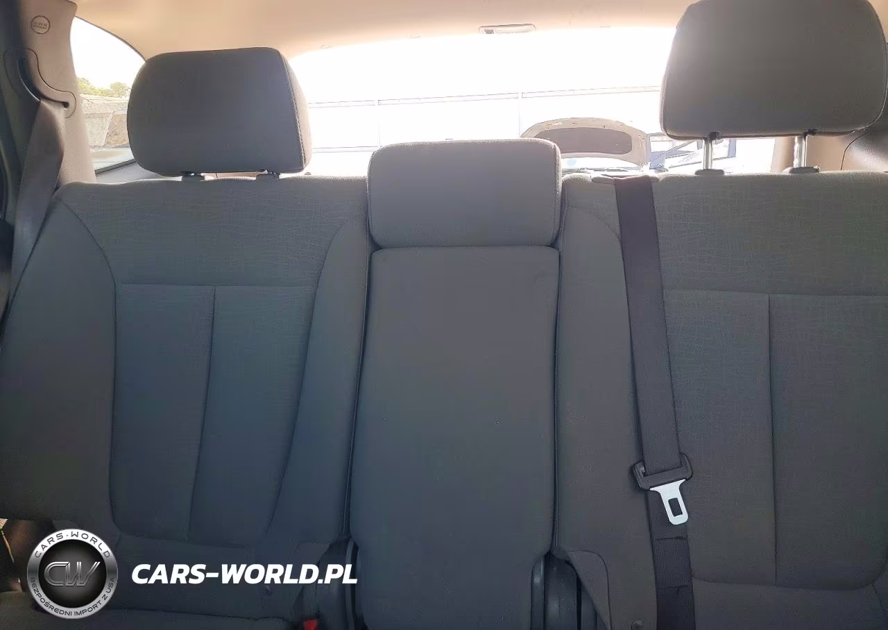 2010 Hyundai Santa Fe Gls VIN:5NMSGDAB5AH345747 - 10