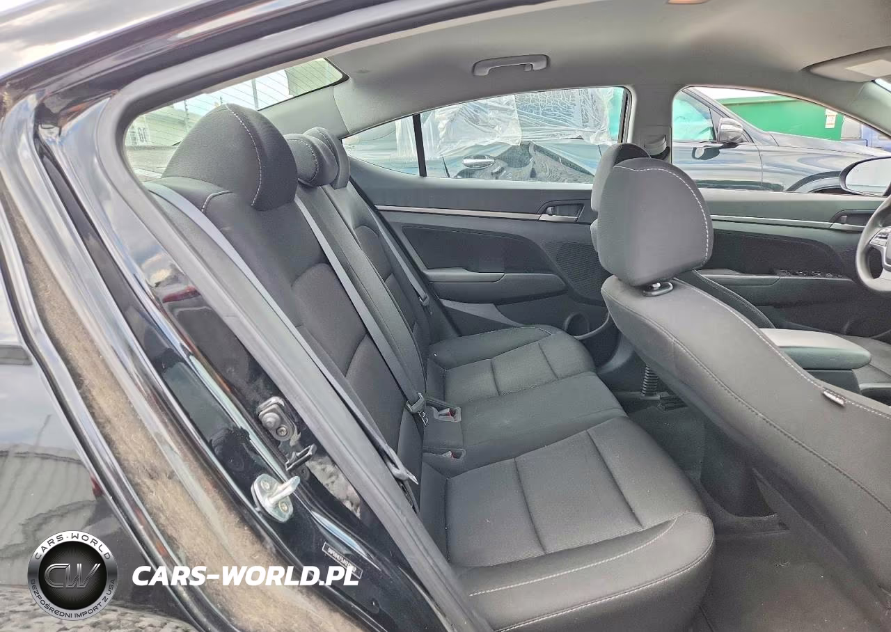 2018 Hyundai Elantra Sel VIN:5NPD84LF5JH232602 - 10