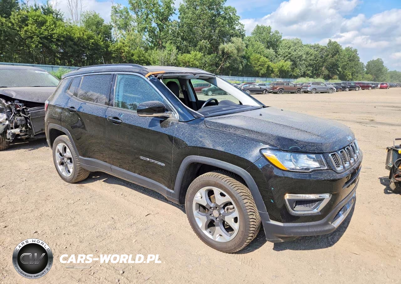 2019 Jeep Compass Limited VIN:3C4NJDCB1KT842262 - 4