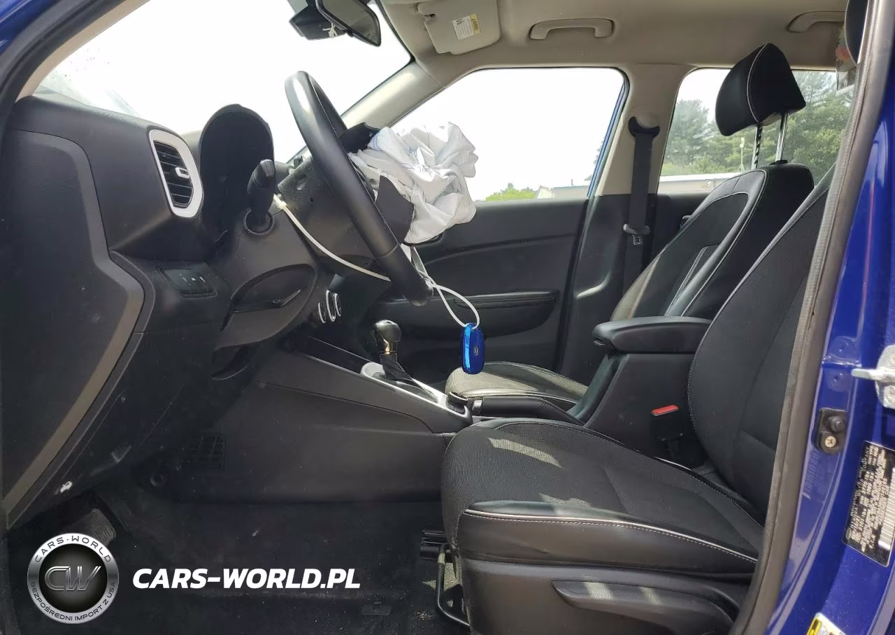 2022 Hyundai Venue Sel VIN:KMHRC8A38NU143165 - 7