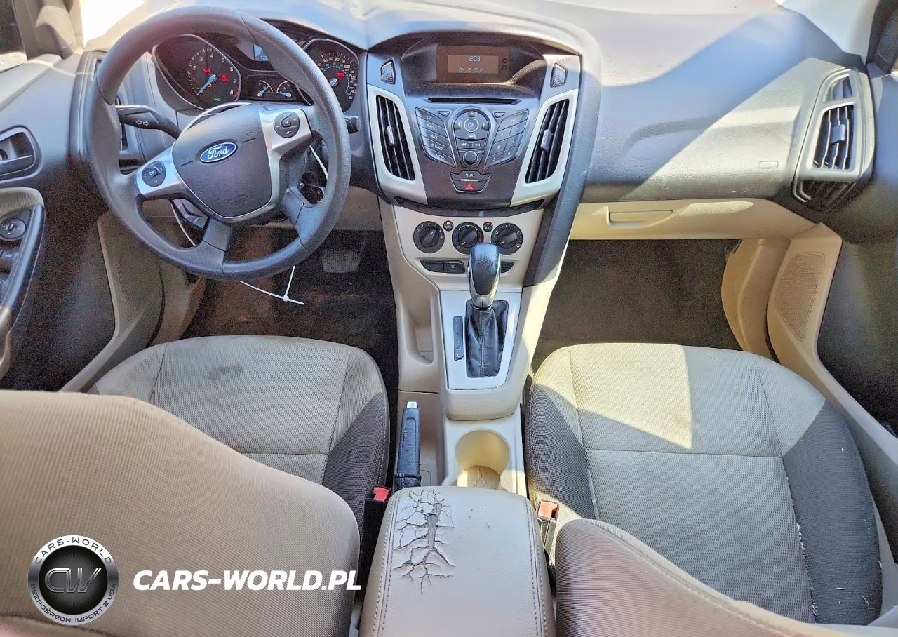 2012 Ford Focus Se VIN:1FAHP3F20CL411397 - 8