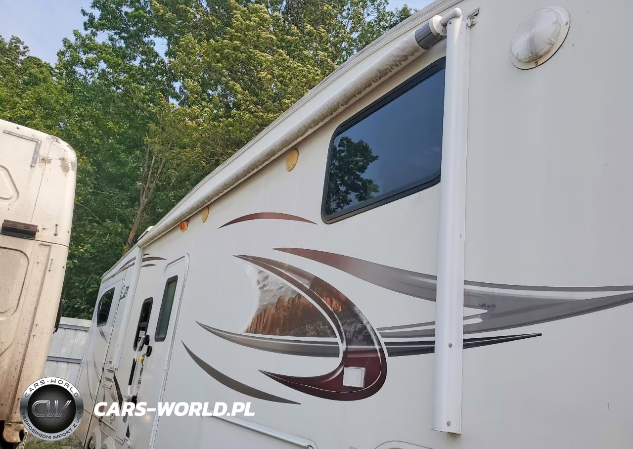 2011 Keystone Laredo Camper VIN:4YDF29827BE600595 - 9