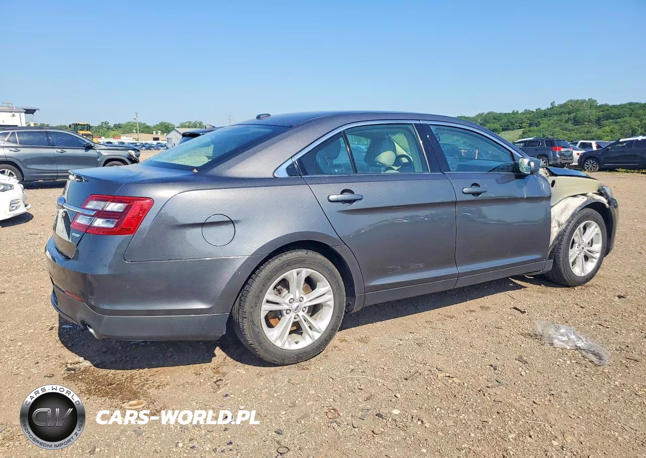 2017 Ford Taurus Se VIN:1FAHP2D97HG146150 - 3