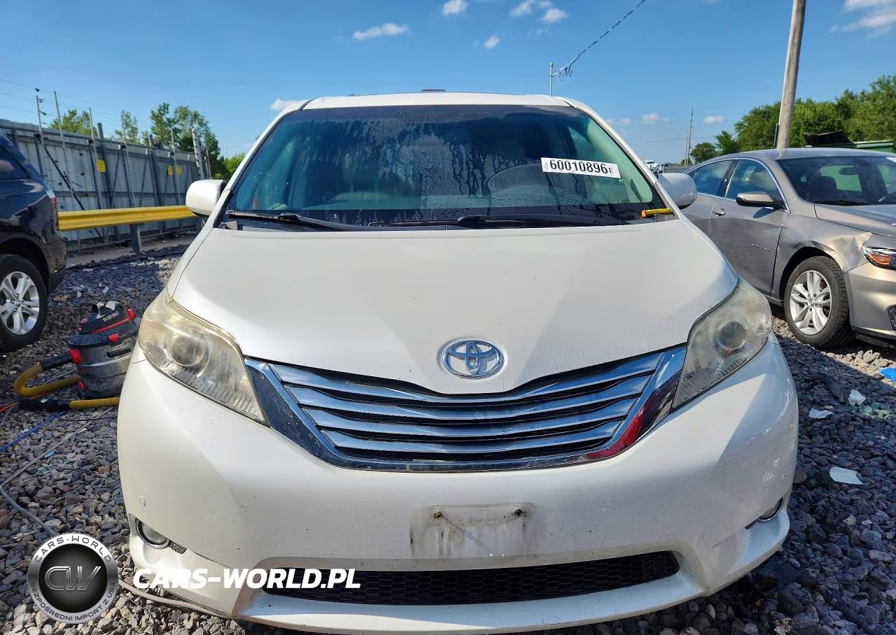 2011 Toyota Sienna Limited 7-Passenger VIN:5TDYK3DC8BS151932 - 5