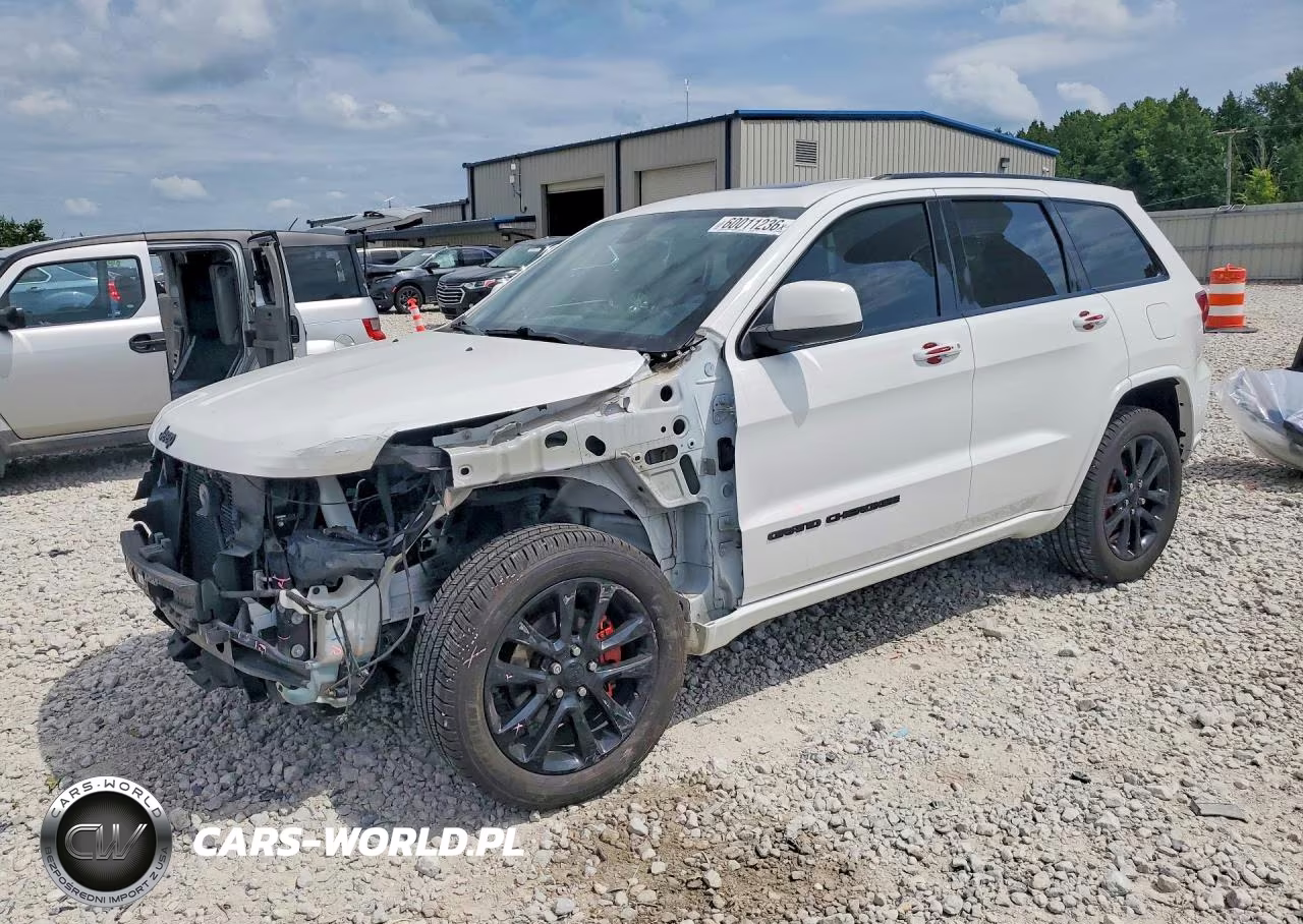 2020 Jeep Grand Cherokee Laredo – zdjęcie 1 z 13