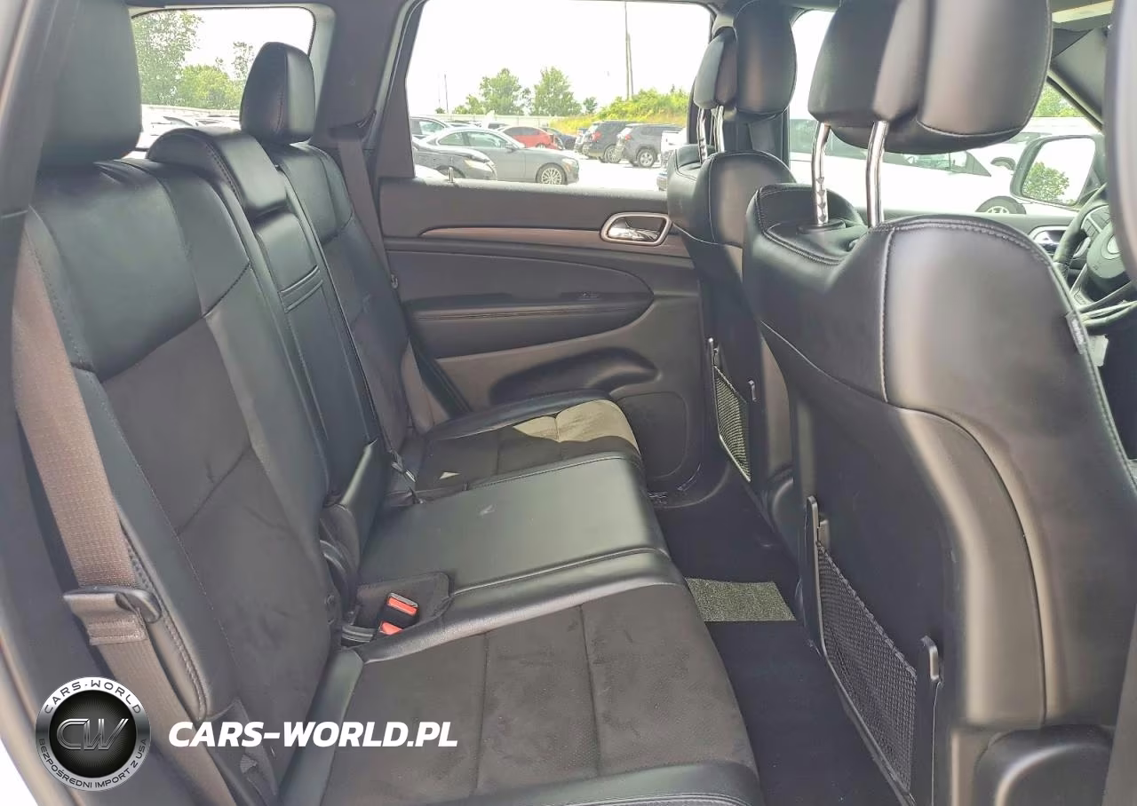 2020 Jeep Grand Cherokee Laredo VIN:1C4RJFAG6LC313981 - 11