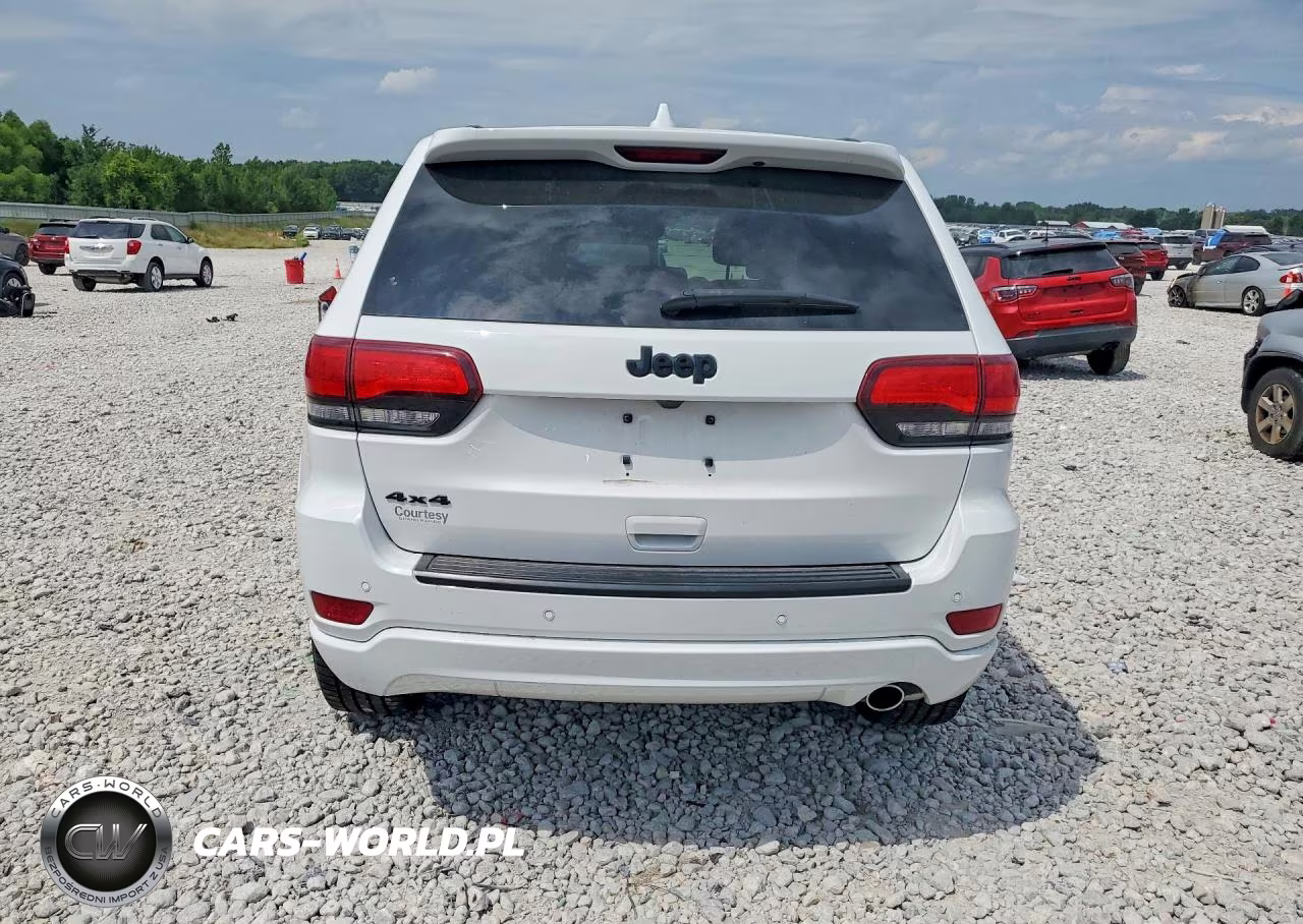 2020 Jeep Grand Cherokee Laredo VIN:1C4RJFAG6LC313981 - 6
