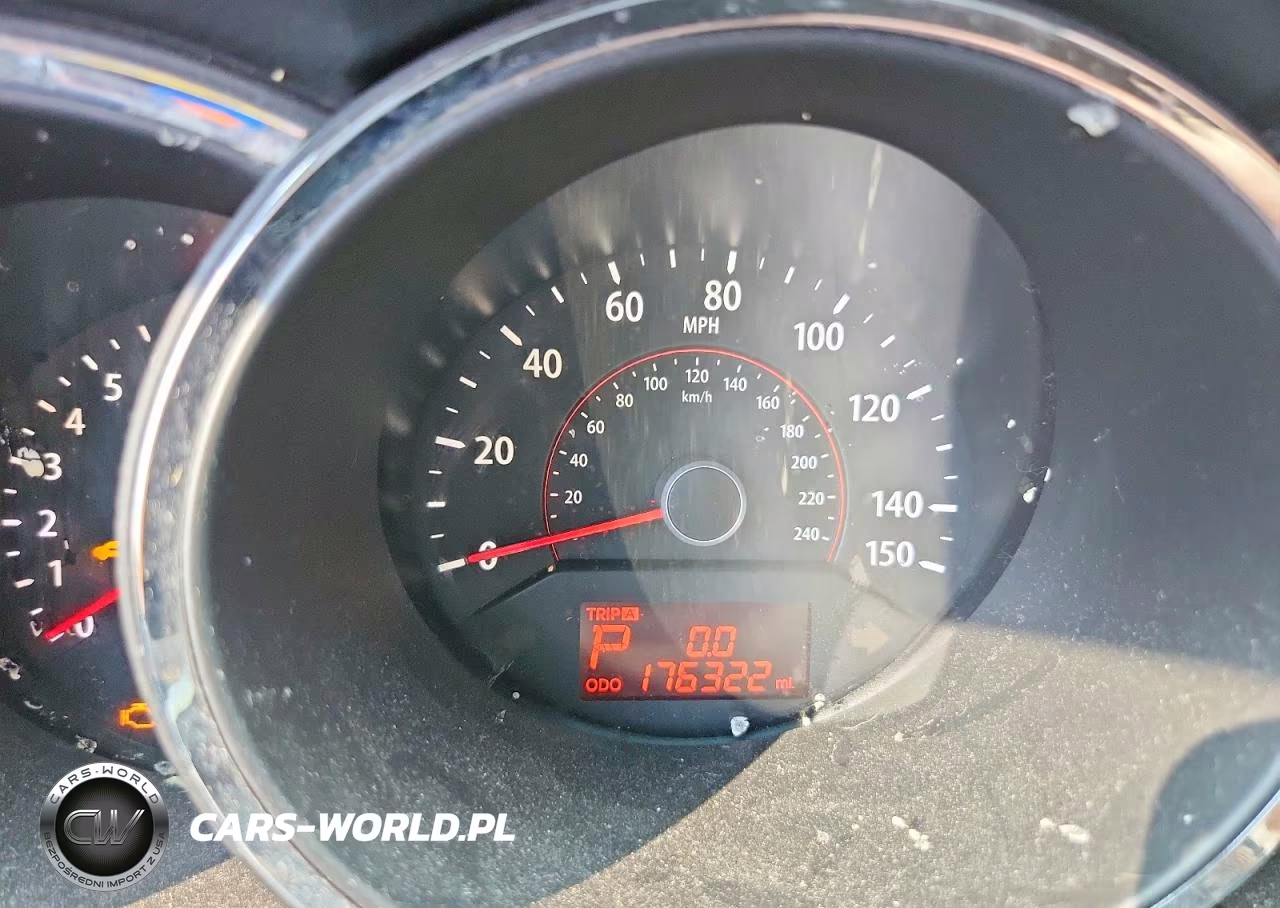 2011 Kia Sorento Ex VIN:5XYKUDA20BG085083 - 9