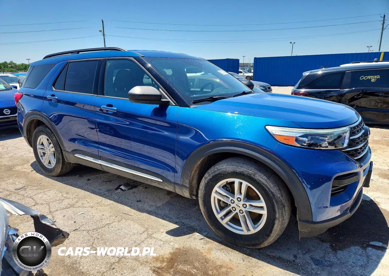 2020 Ford Explorer Xlt VIN:1FMSK8DH1LGB13576 - 4