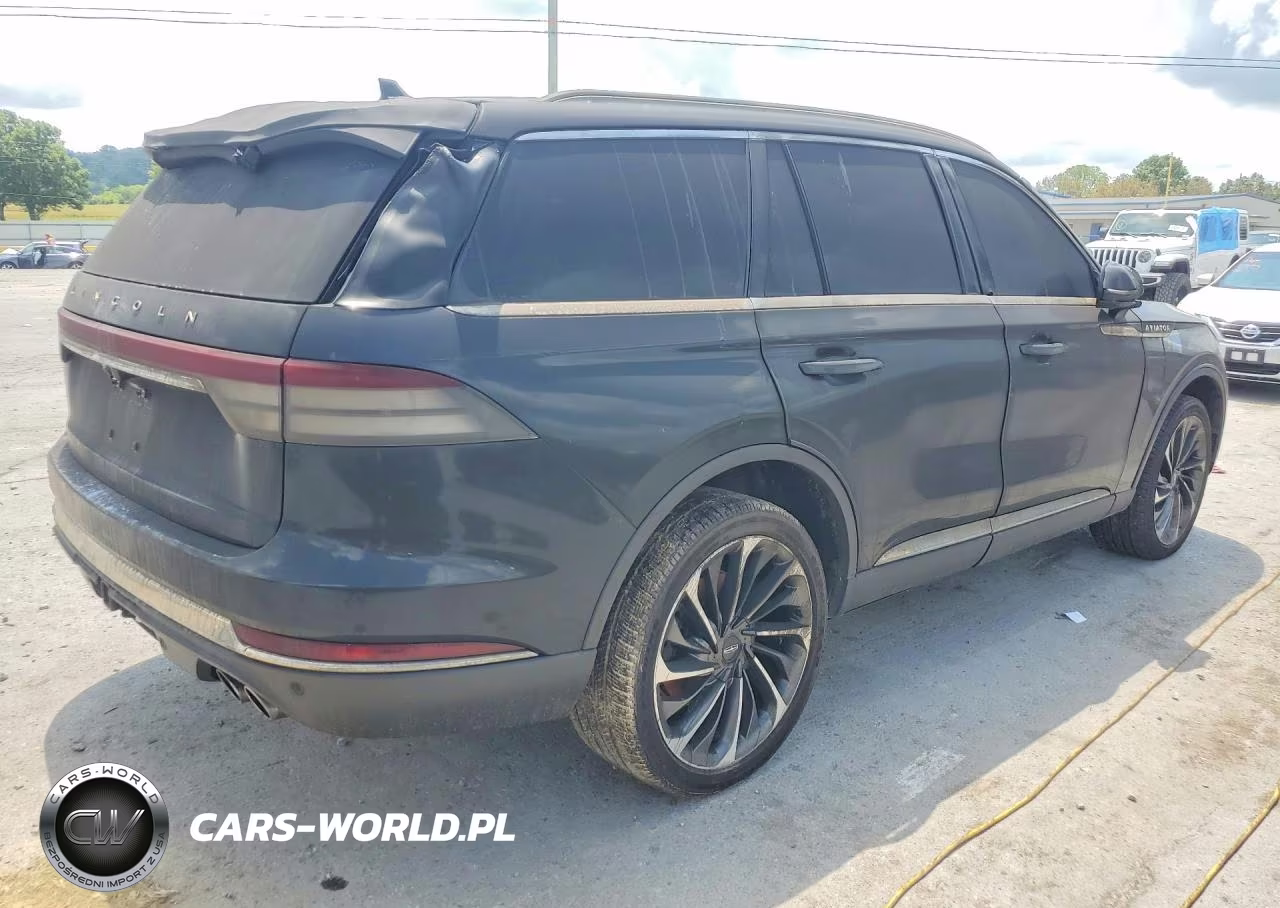 2020 Lincoln Aviator Reserve VIN:5LM5J7XC8LGL36883 - 3