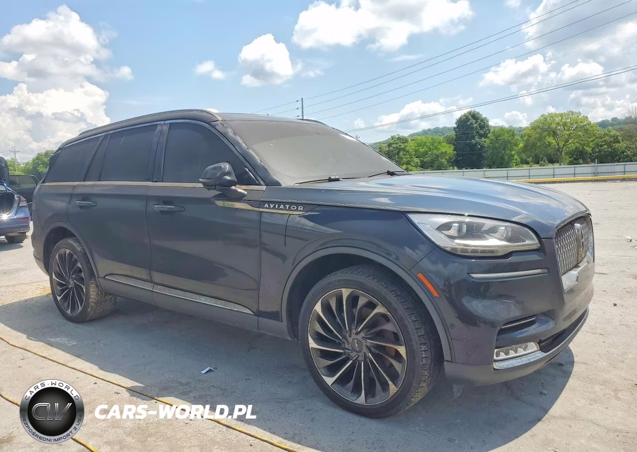 2020 Lincoln Aviator Reserve VIN:5LM5J7XC8LGL36883 - 4