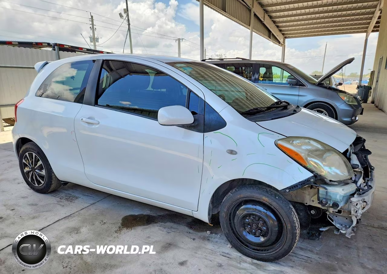 2008 Toyota Yaris Base VIN:JTDJT923785200251 - 4