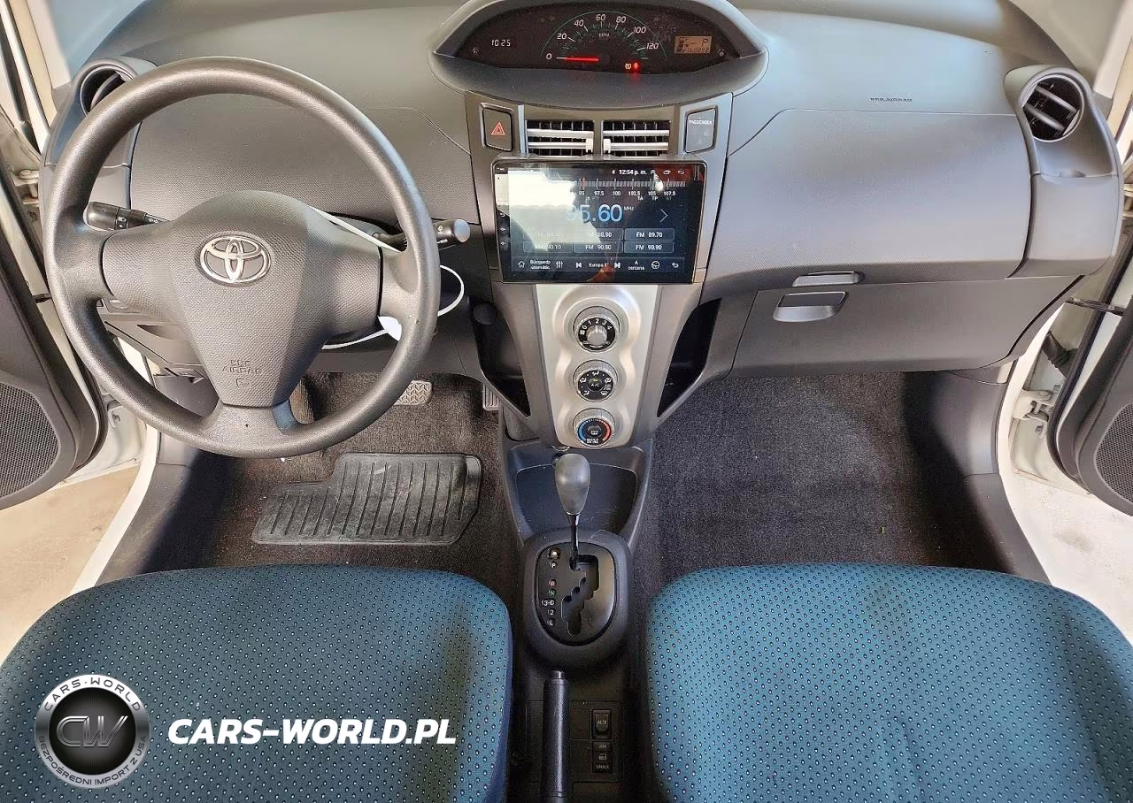 2008 Toyota Yaris Base VIN:JTDJT923785200251 - 8