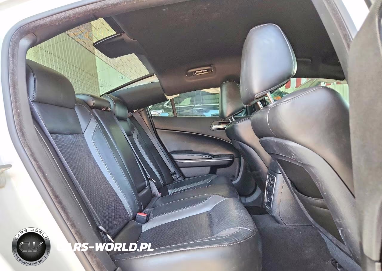 2021 Dodge Charger VIN:2C3CDXBG1MH643001 - 10