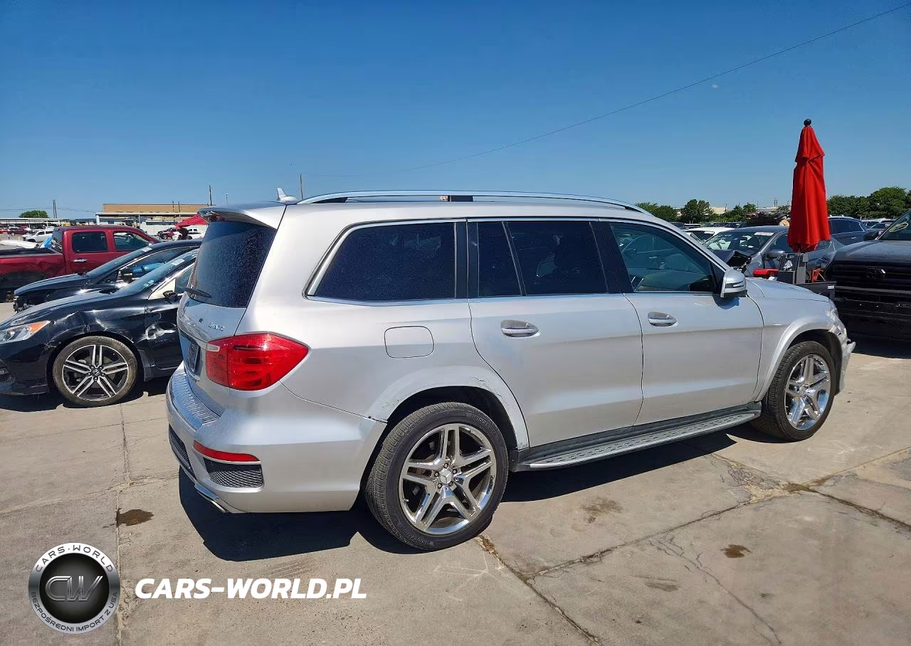 2013 Mercedes-Benz Gl 550 4Matic VIN:4JGDF7DE9DA117831 - 3