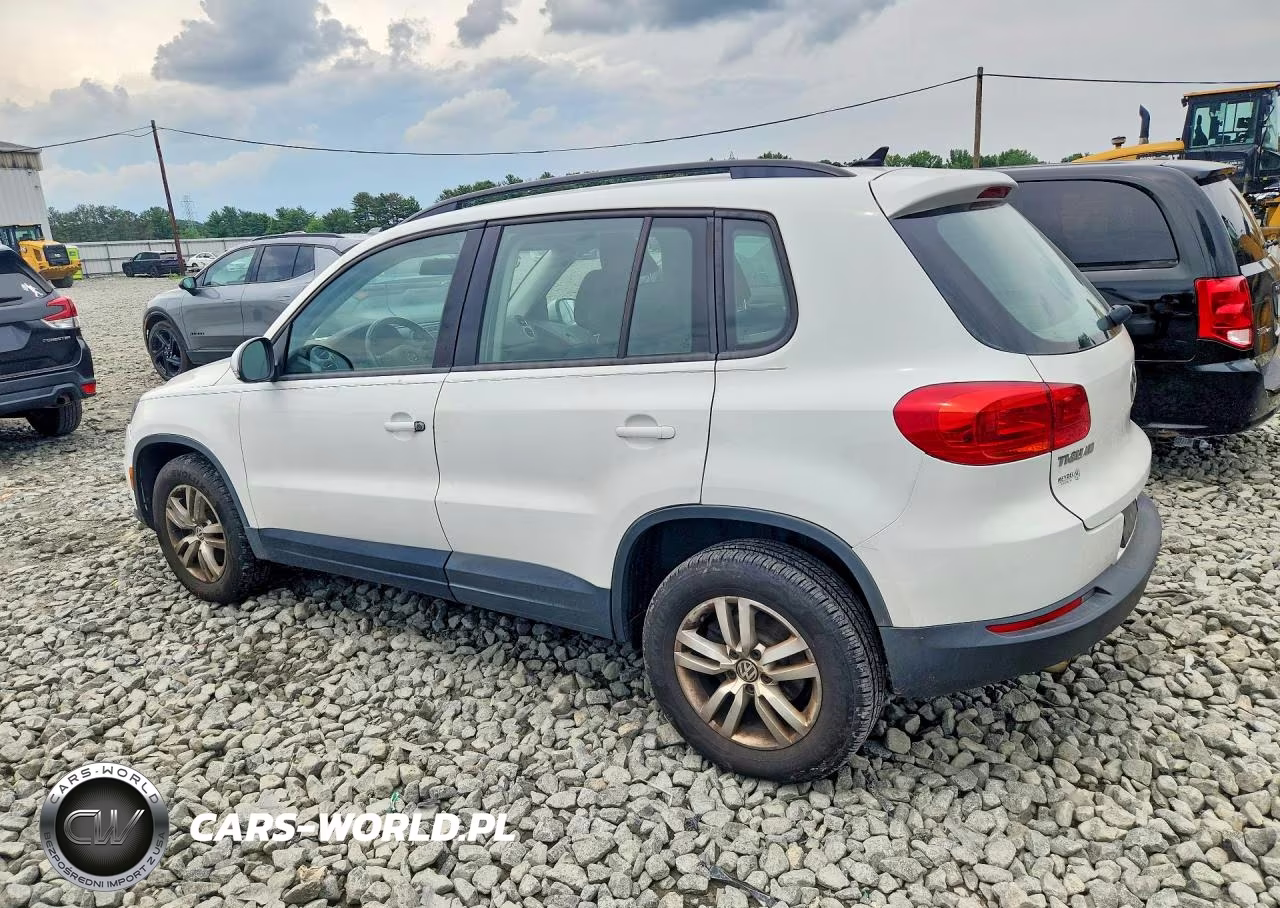 2015 Volkswagen Tiguan S VIN:WVGBV7AX2FW518952 - 2