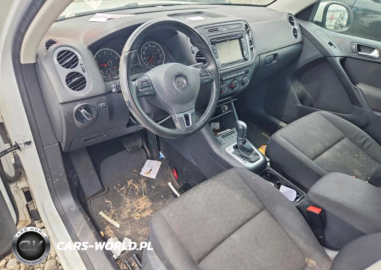 2015 Volkswagen Tiguan S VIN:WVGBV7AX2FW518952 - 8