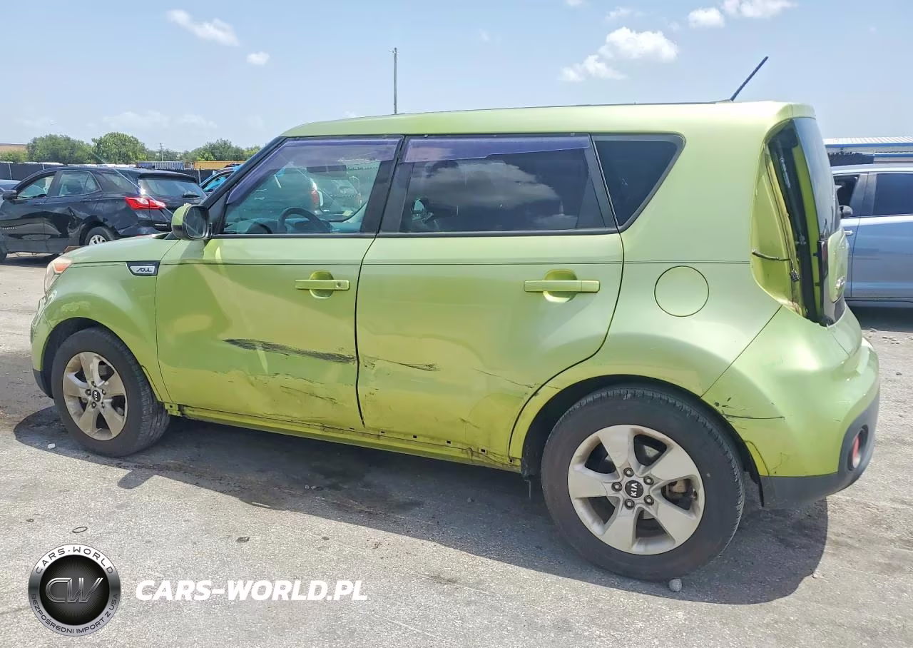 2017 Kia Soul Base VIN:KNDJN2A29H7883424 - 2