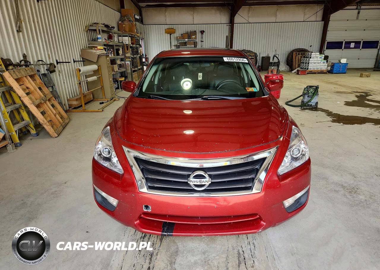 2015 Nissan Altima 2.5 S VIN:1N4AL3AP1FN300902 - 5